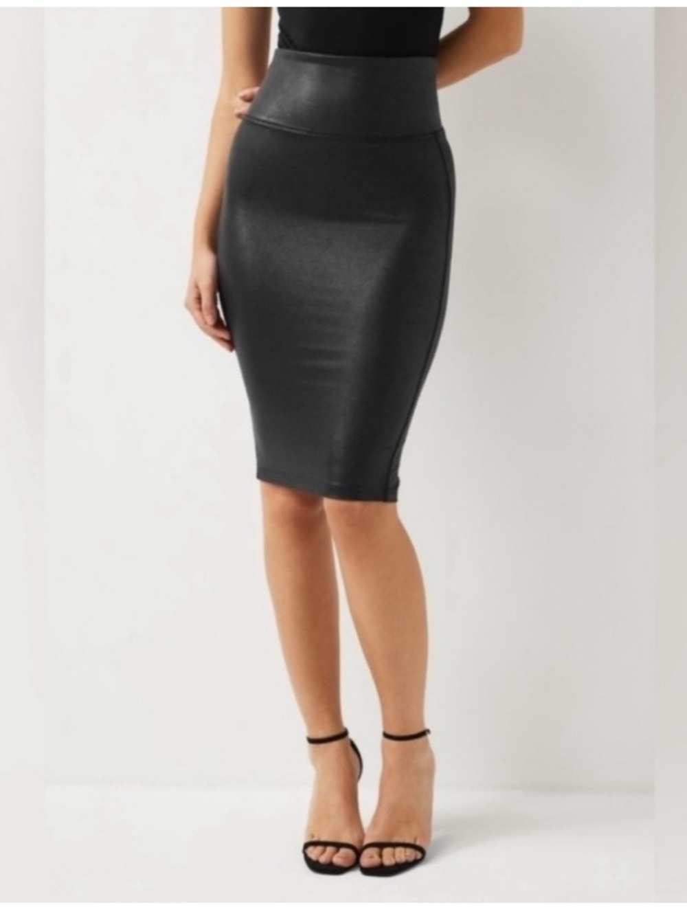 Spanx faux leather pencil skirt black small s